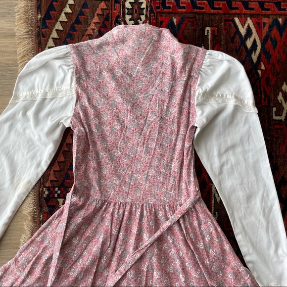Vintage Gunne Sax Renaissance Puff Sleeve Prairie Dress - Picture 8 of 9